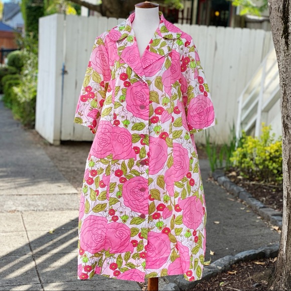 SOLD 1960’s Le Voy's Floral House Dress/Nightgown - Picture 7 of 7